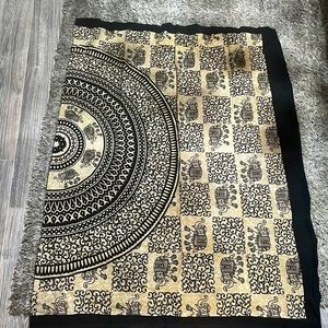 Indie style elephant cover up/ blanket/ beach sand cover